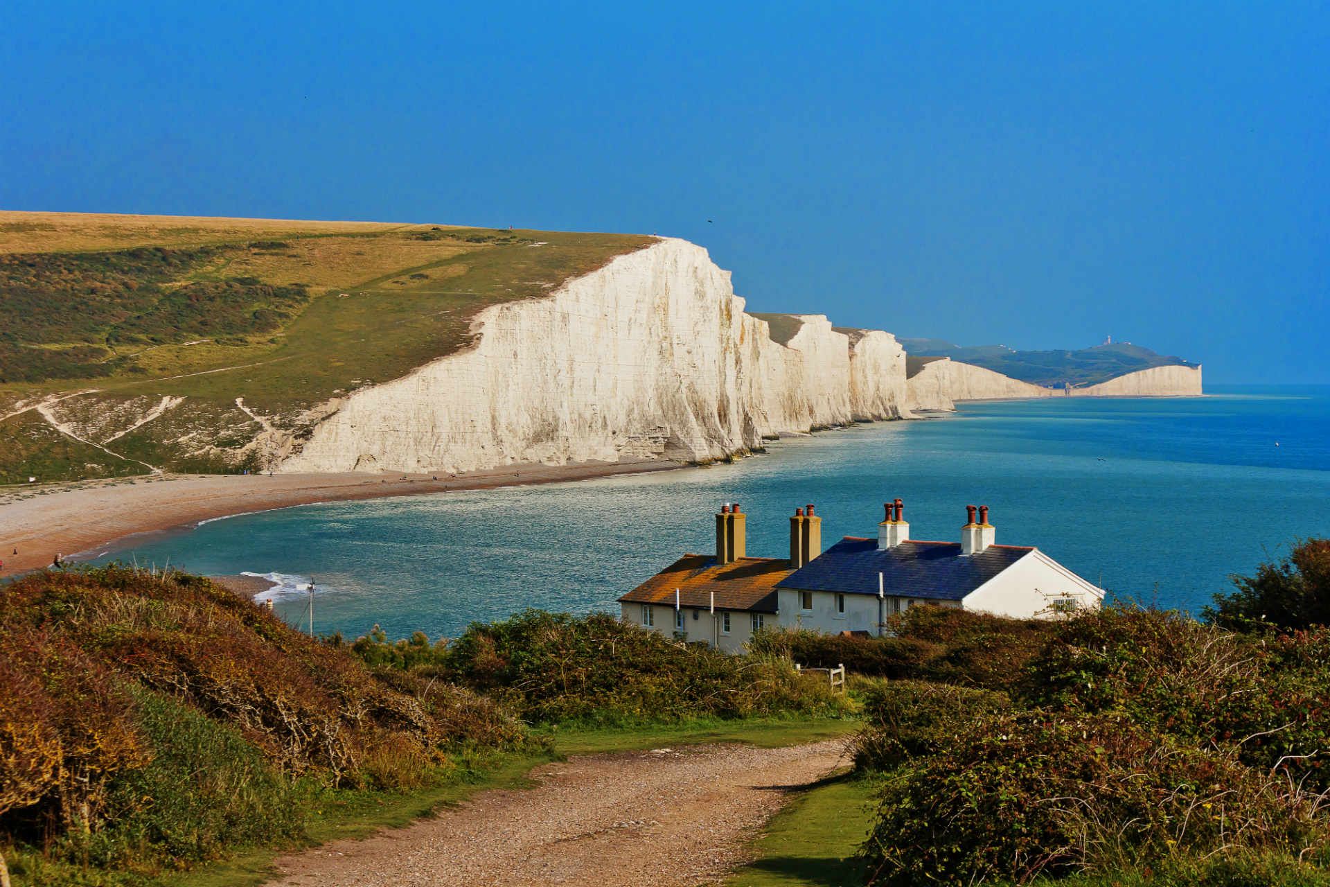 Scenic view of the Seven Sisters Cliffs, part of the Complete Guide to UK Bank Holidays 2024, 2025, 2026